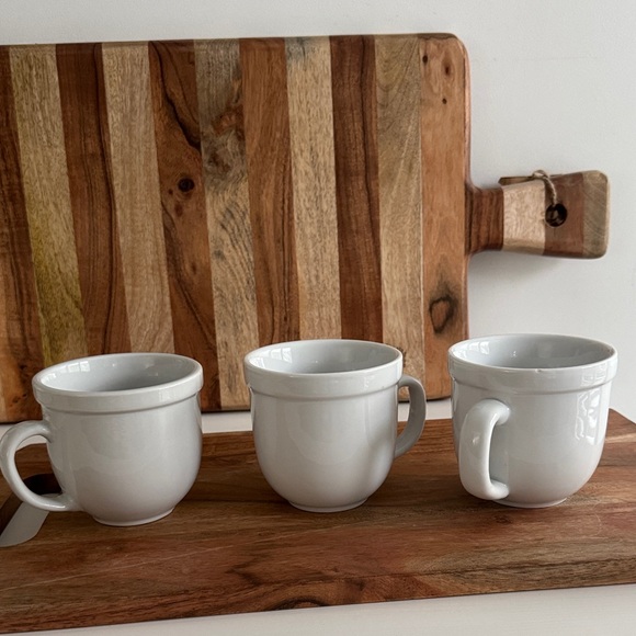 Pottery Barn Vintage White Ceramic Farmhouse Mug Set (3) - Picture 5 of 11